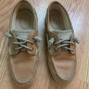 Sperry Topsiders